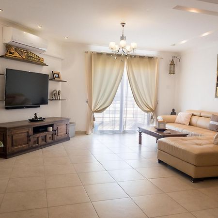 Kimray Boutique Apartment - Indulge In Comfort, Embrace Tranquility Marsaskala Exterior foto